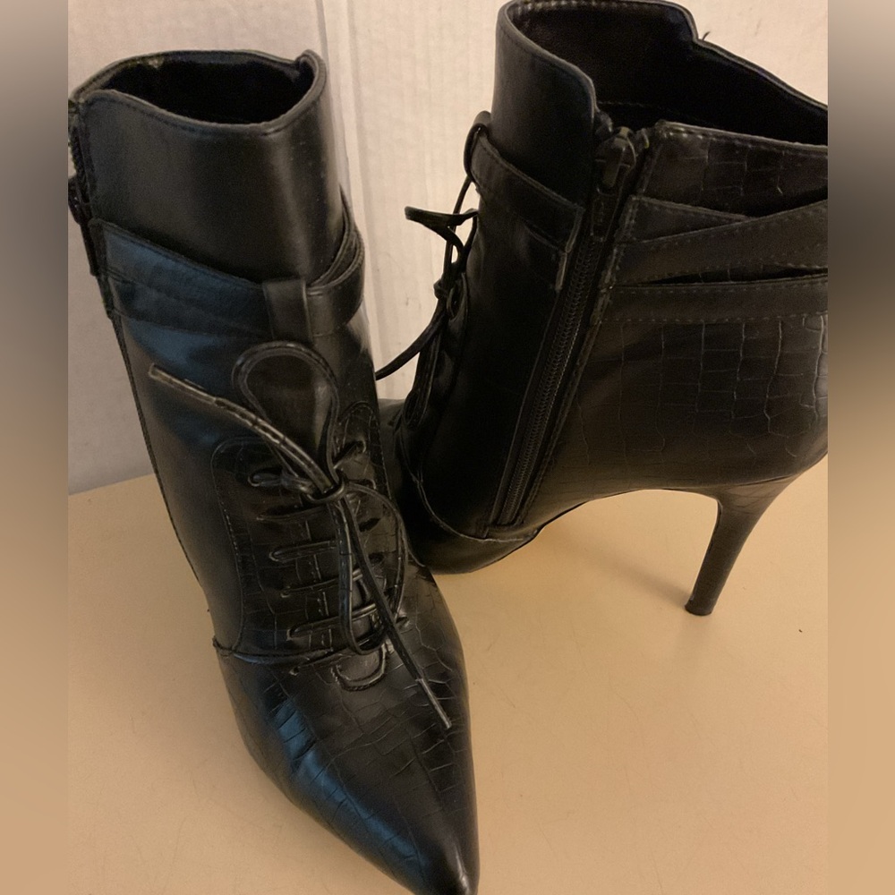 Altuzarra Elegant Black Stiletto Ankle Boots size 8.5 Narrow